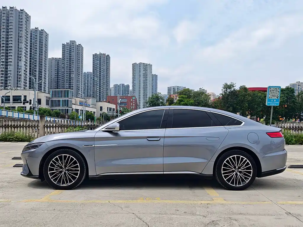 BYD Han — миниатюра 3