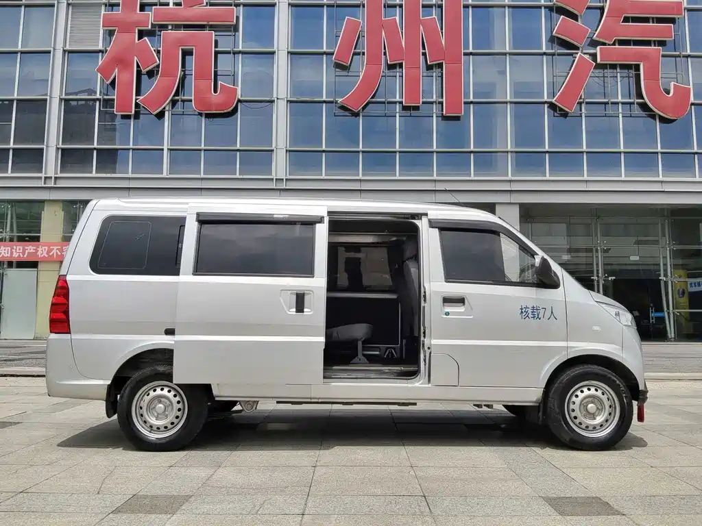 Lingshi 予风EV50 — миниатюра 16