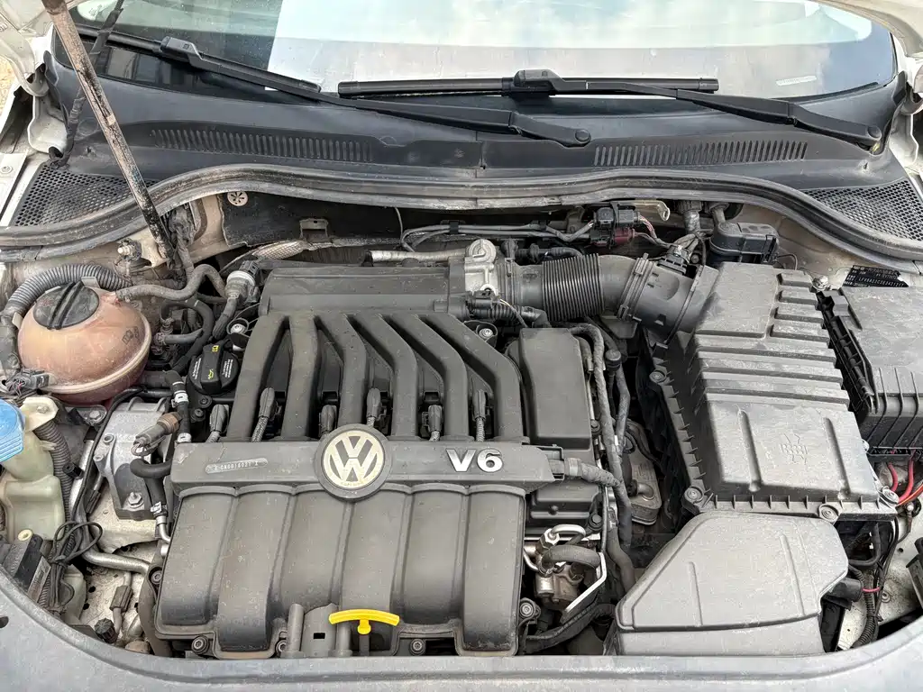 Volkswagen CC — миниатюра 11