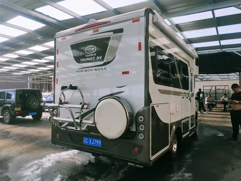 IVECO Baodi — миниатюра 9