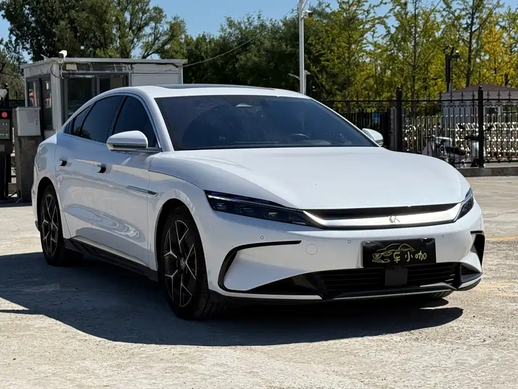 BYD Han — миниатюра 3