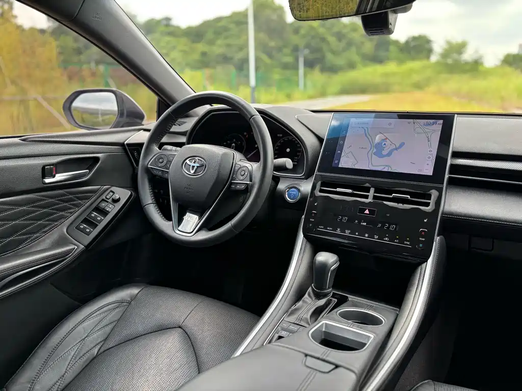 Toyota Avalon — миниатюра 7