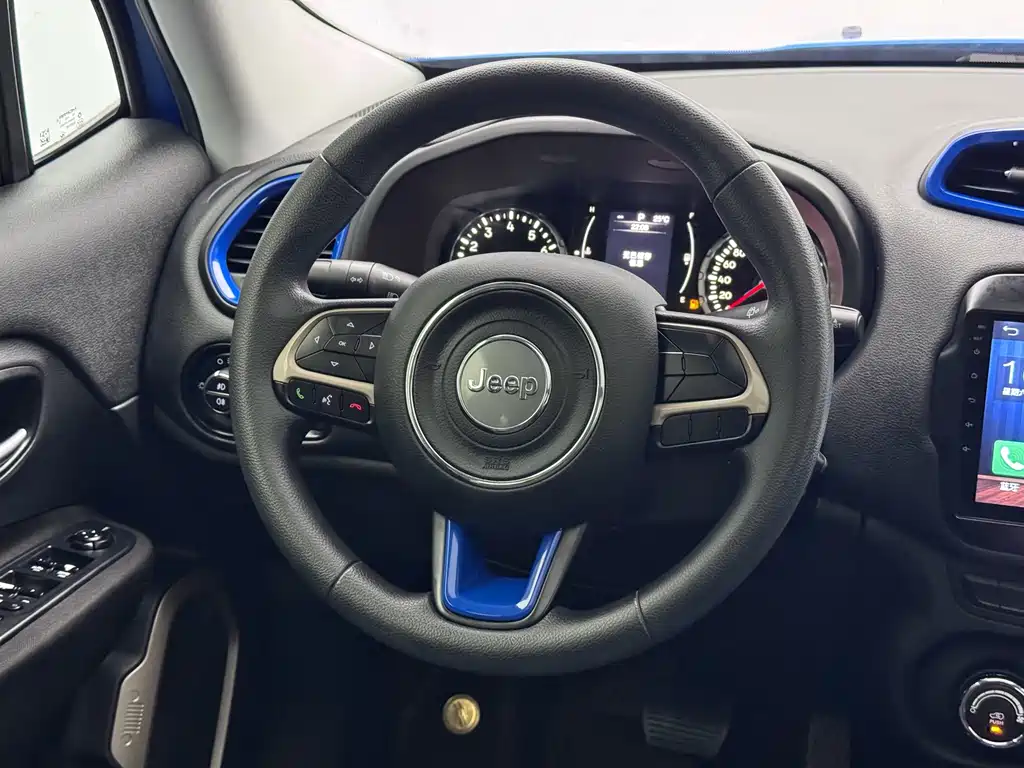 Jeep Renegade — миниатюра 15