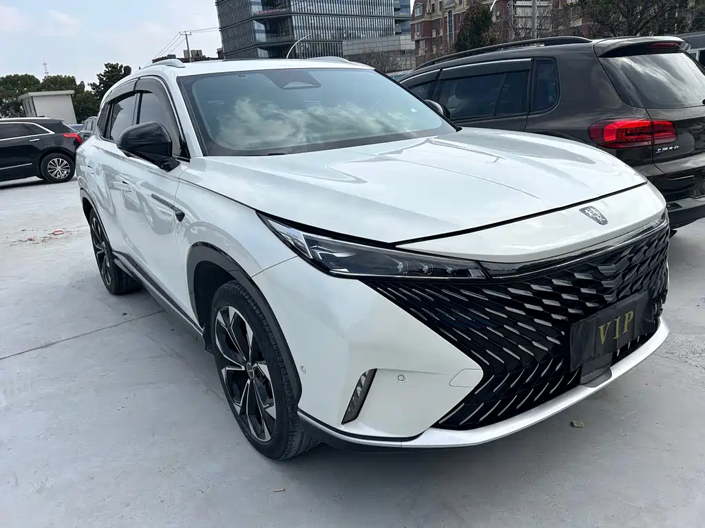 ROEWE RX5