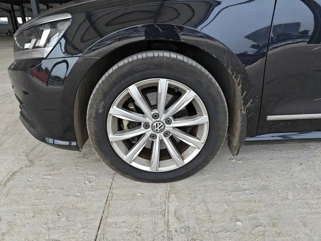 Volkswagen Passat — миниатюра 23