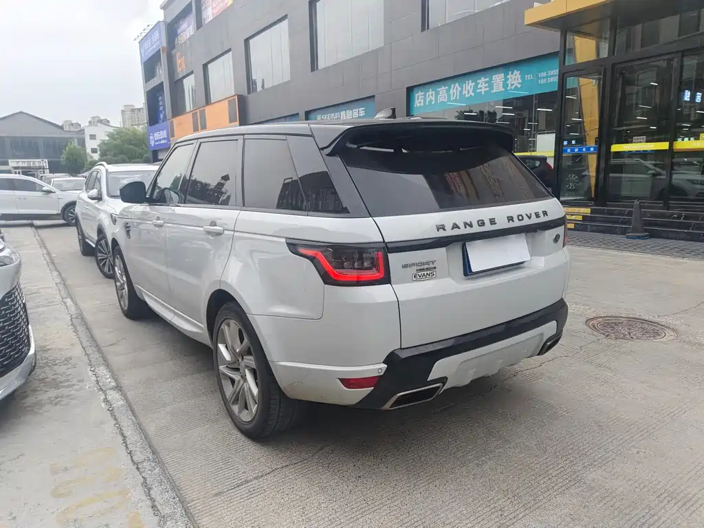 Land Rover Sport — миниатюра 9
