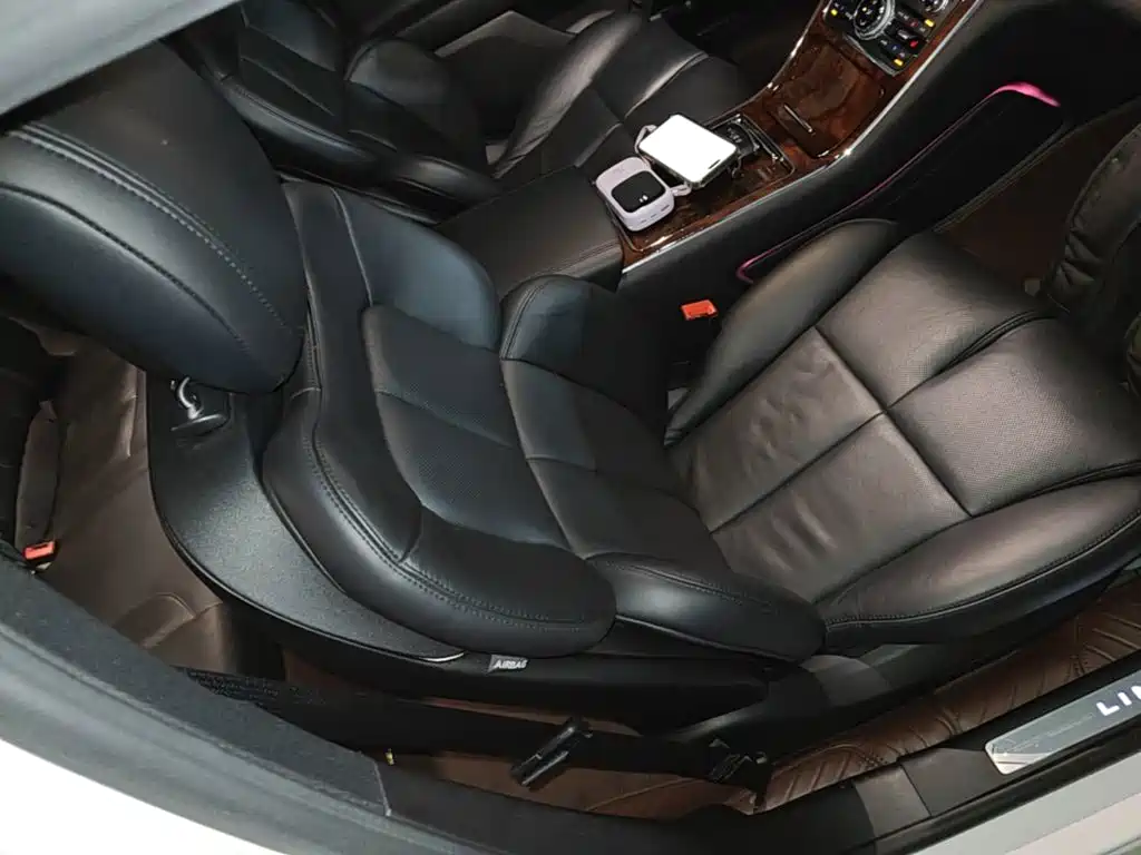 Lincoln Continental — миниатюра 25
