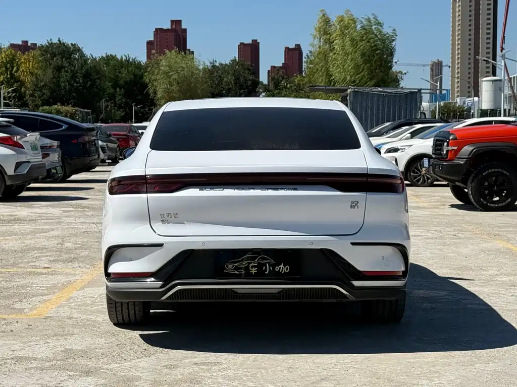 BYD Han — миниатюра 10