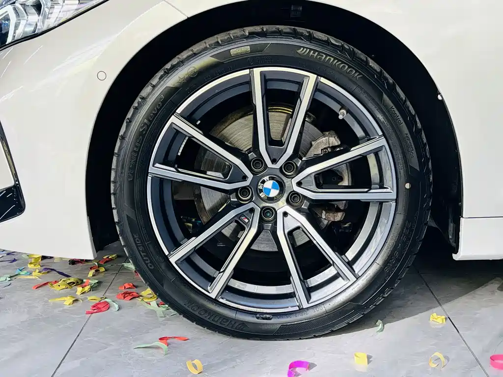 BMW 3 Series — миниатюра 5
