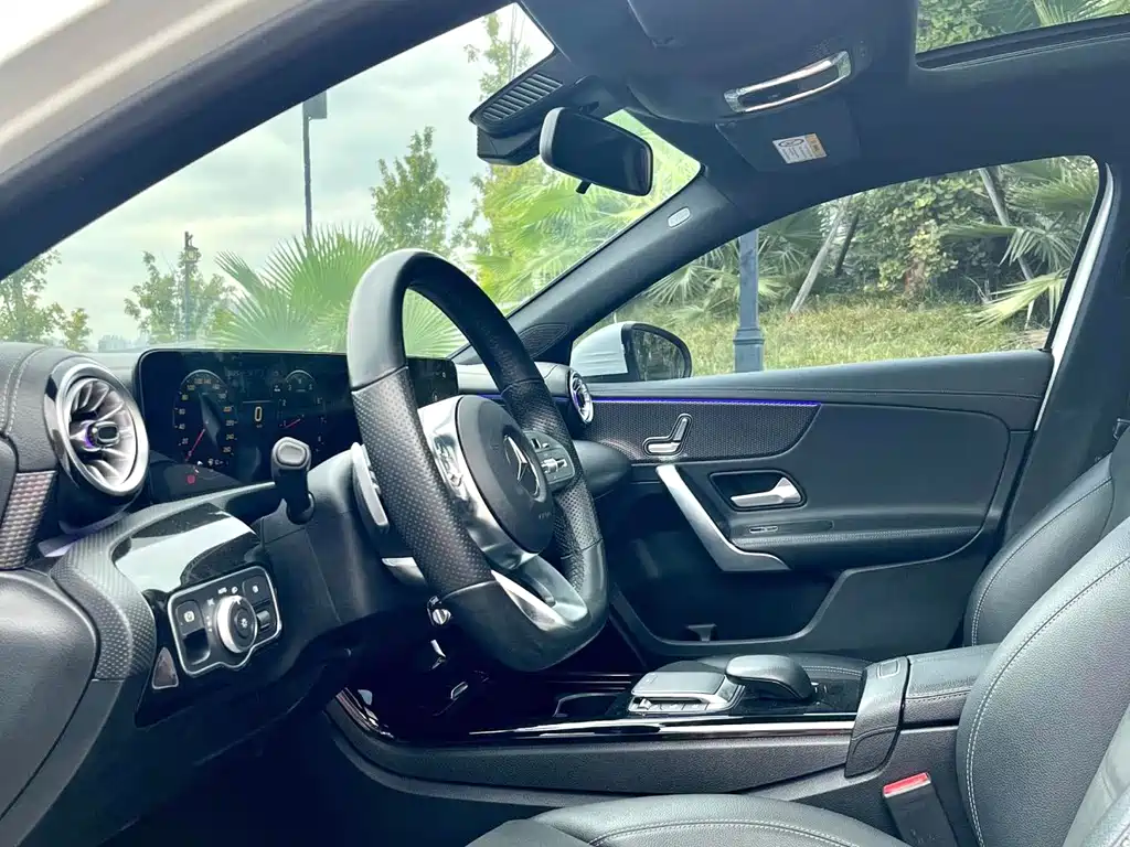 Mercedes-Benz A-Class — миниатюра 4