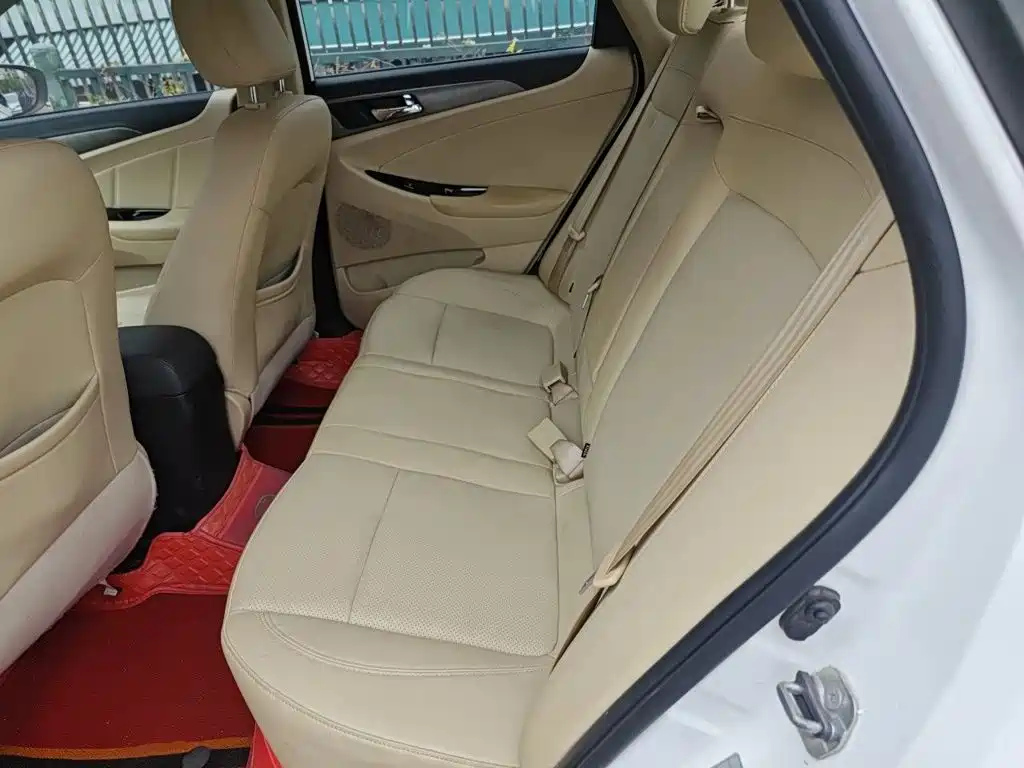Changan Eado — миниатюра 13