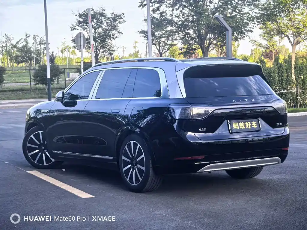 Aito M9 2024 Max 42kWh 6 мест
