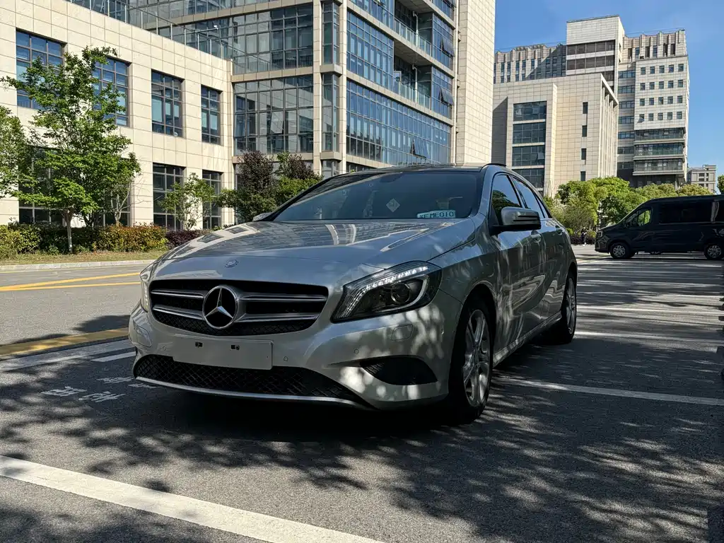 Mercedes-Benz A-Class (Import) 2015