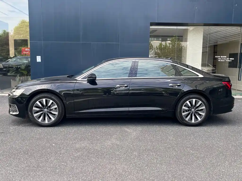 Audi A6L — миниатюра 4