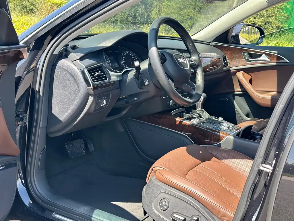 Audi A6L — миниатюра 4