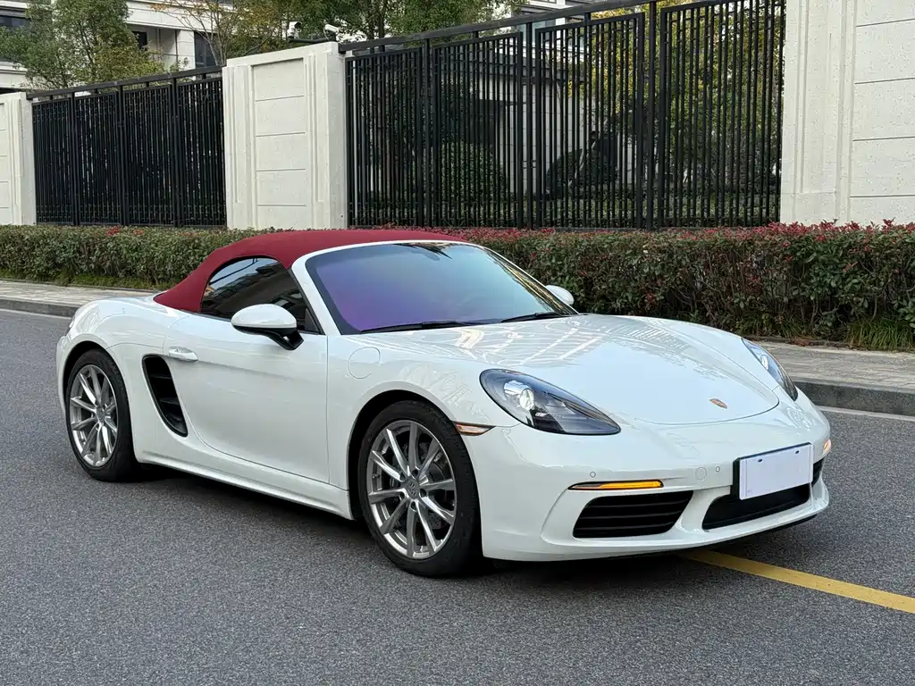 Porsche 718 2022 Boxster 2.0T