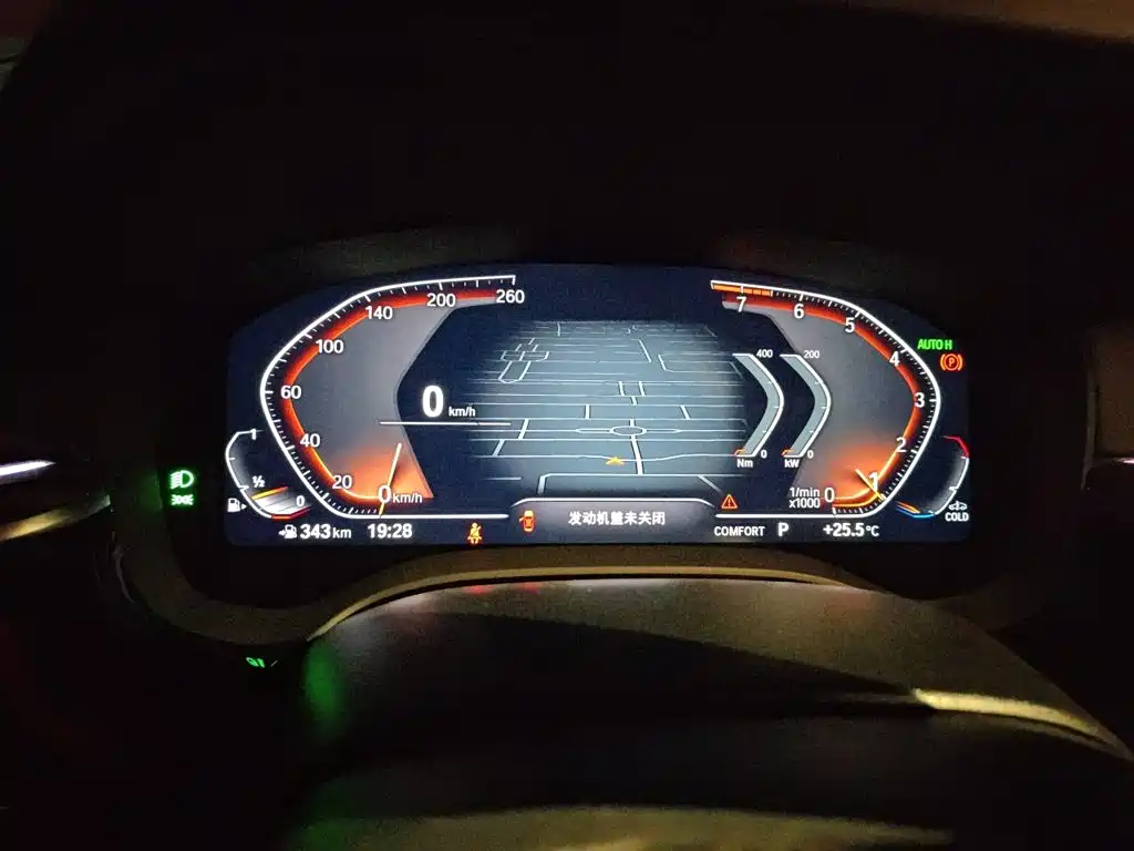 BMW 5 Series — миниатюра 12