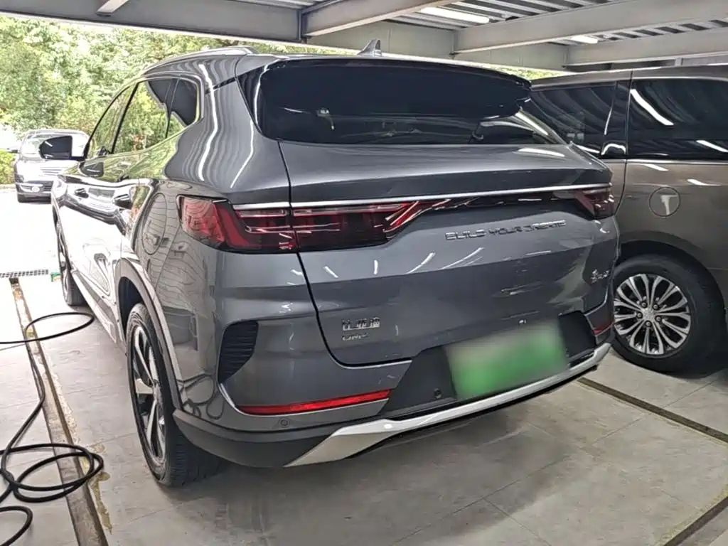 BYD PLUS New Energy — миниатюра 5