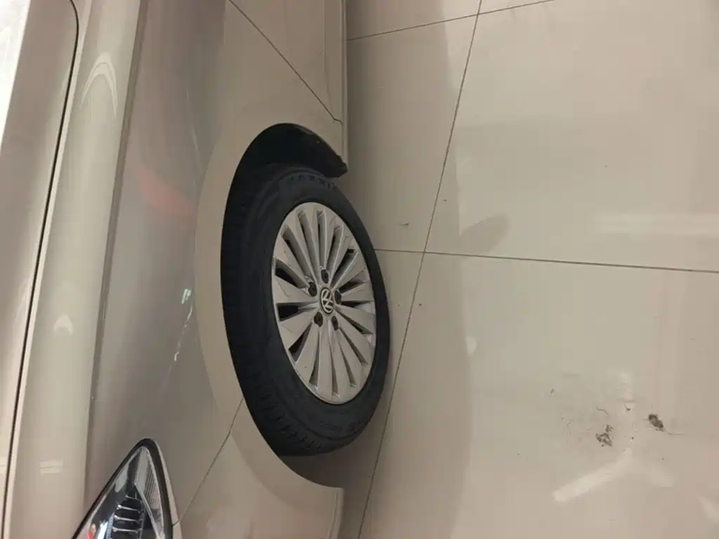 Volkswagen Lavida — миниатюра 23