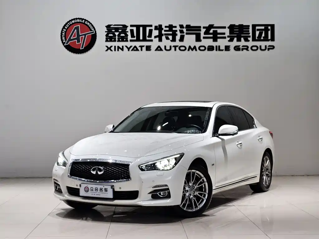 INFINITI  Q50L