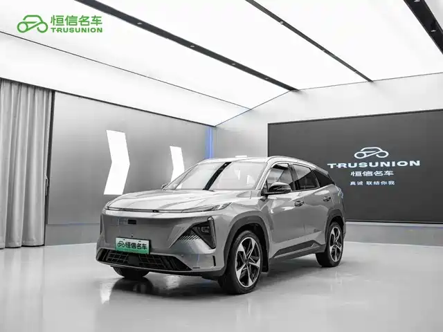 Geely Galaxy L7