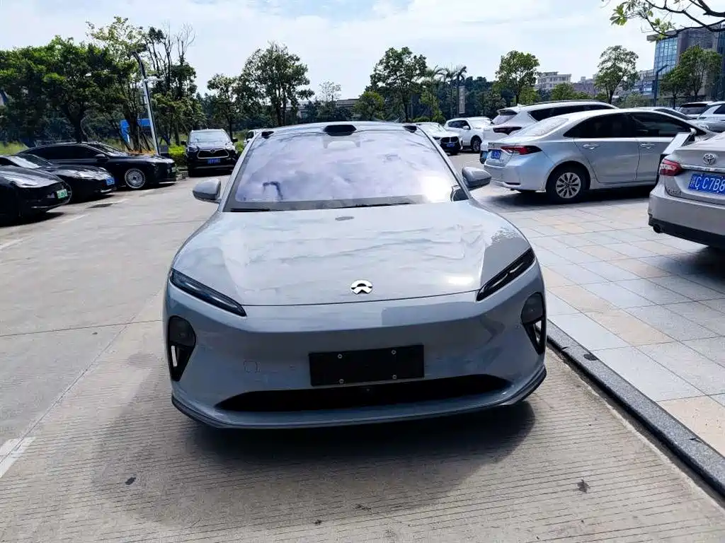 NIO ET5 — миниатюра 2