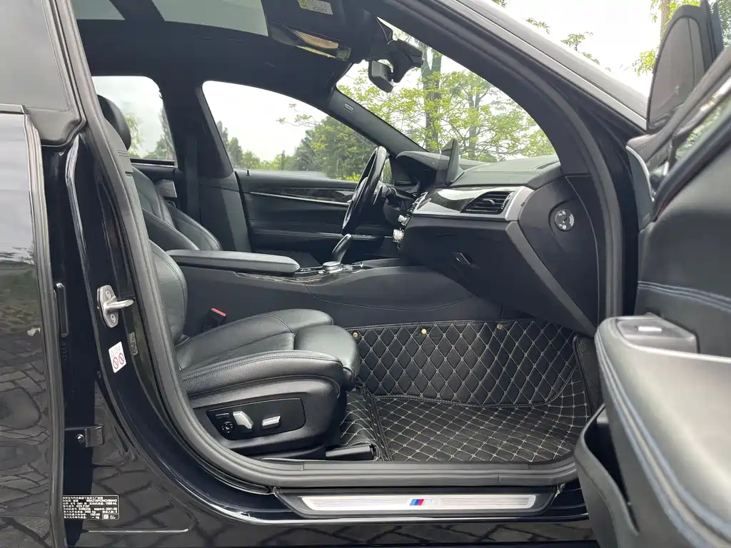 BMW 6 Series GT — миниатюра 13