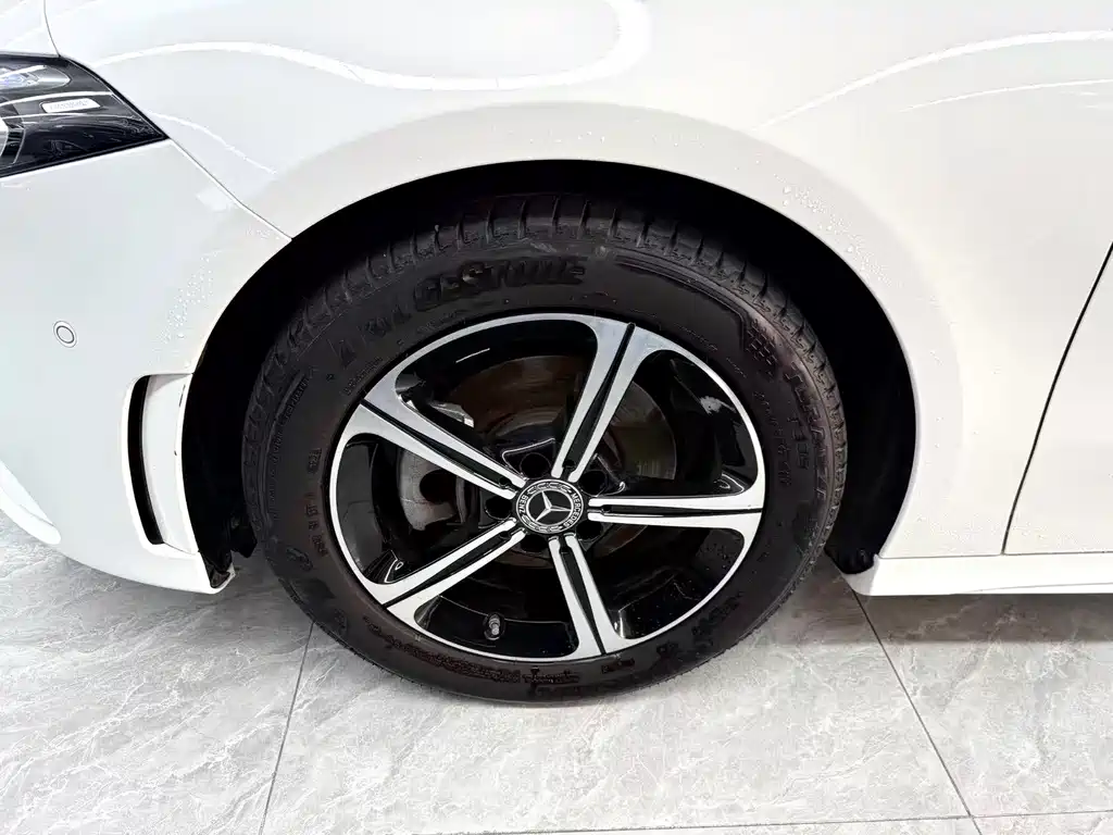 Mercedes-Benz A-Class — миниатюра 21