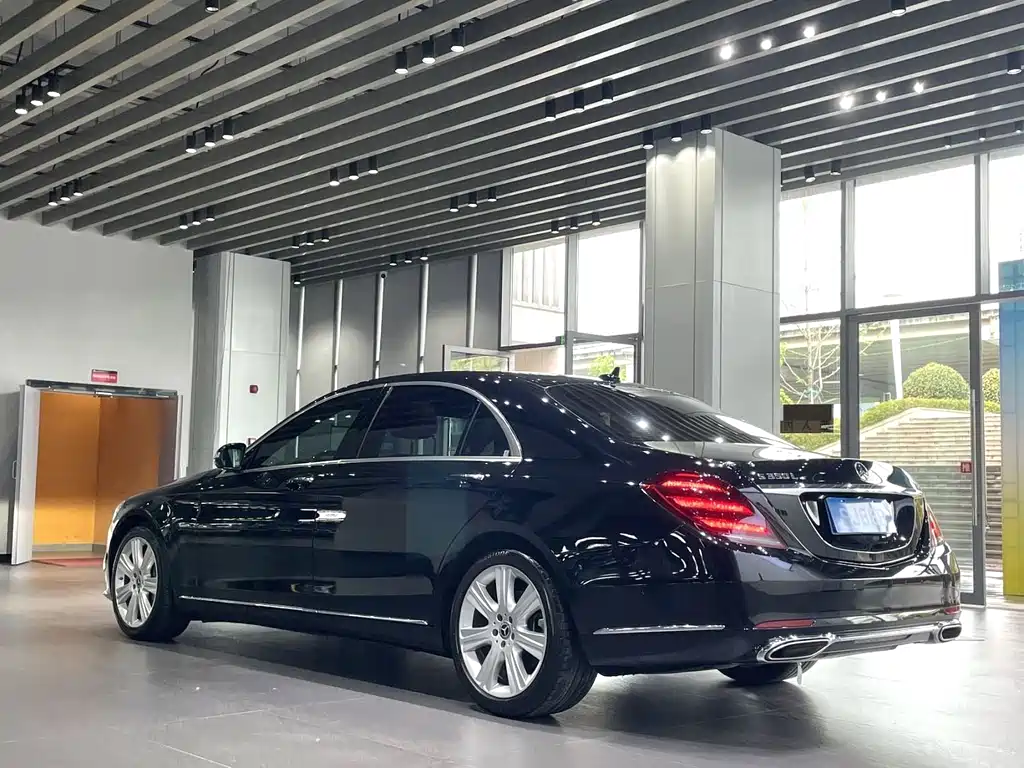 Mercedes-Benz S-Class — миниатюра 8