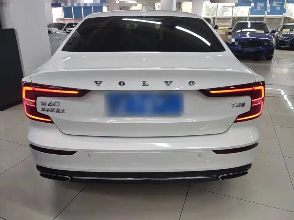 Volvo S60 — миниатюра 6