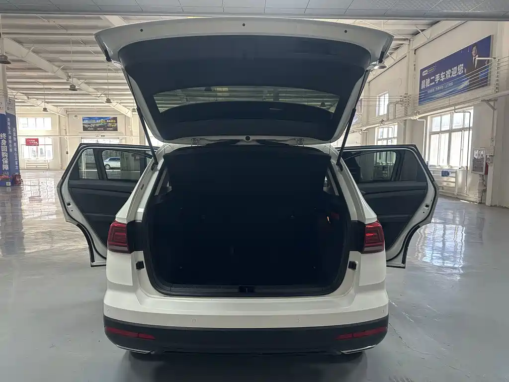 Volkswagen Tharu — миниатюра 16