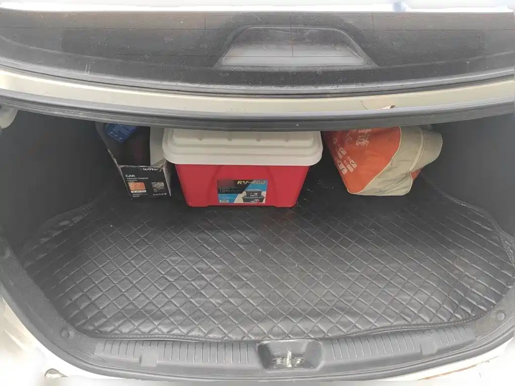 Hyundai Elantra Langdong — миниатюра 16