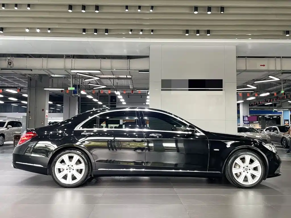 Mercedes-Benz S-Class — миниатюра 9