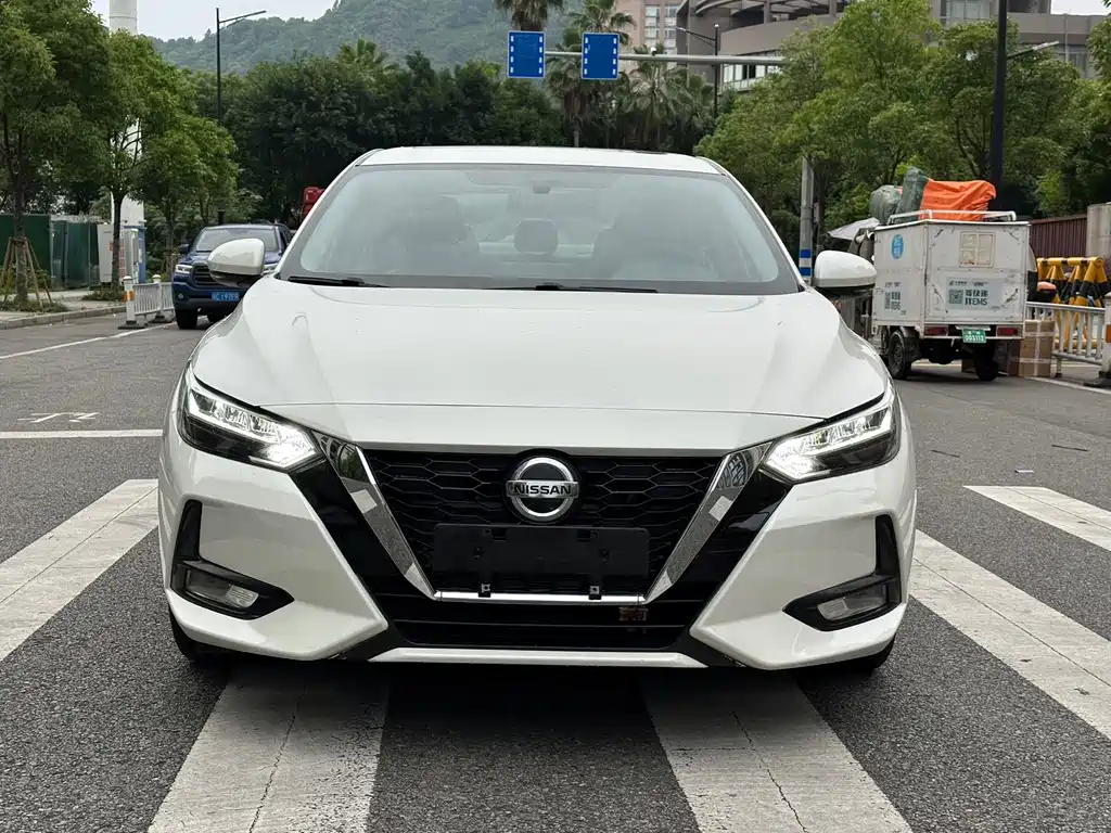 Nissan Sylphy 2020 1.6L XL CVT Enjoy
