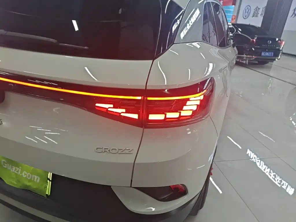 Volkswagen ID.4 Crozz — миниатюра 8