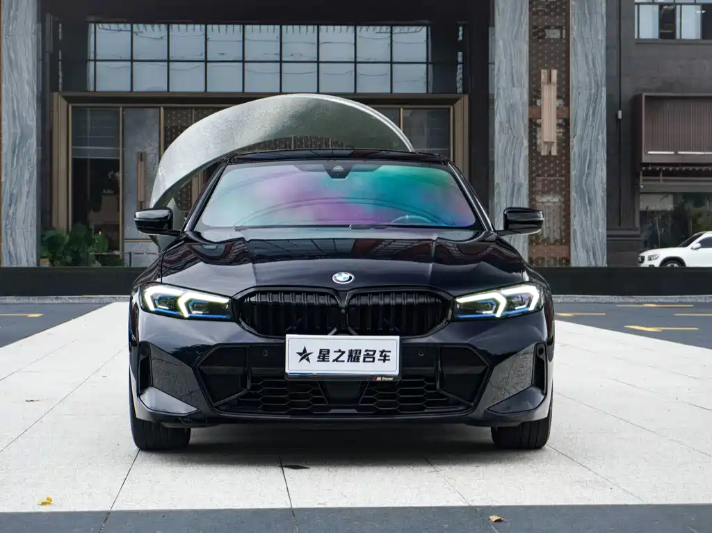 BMW 3 Series — миниатюра 2