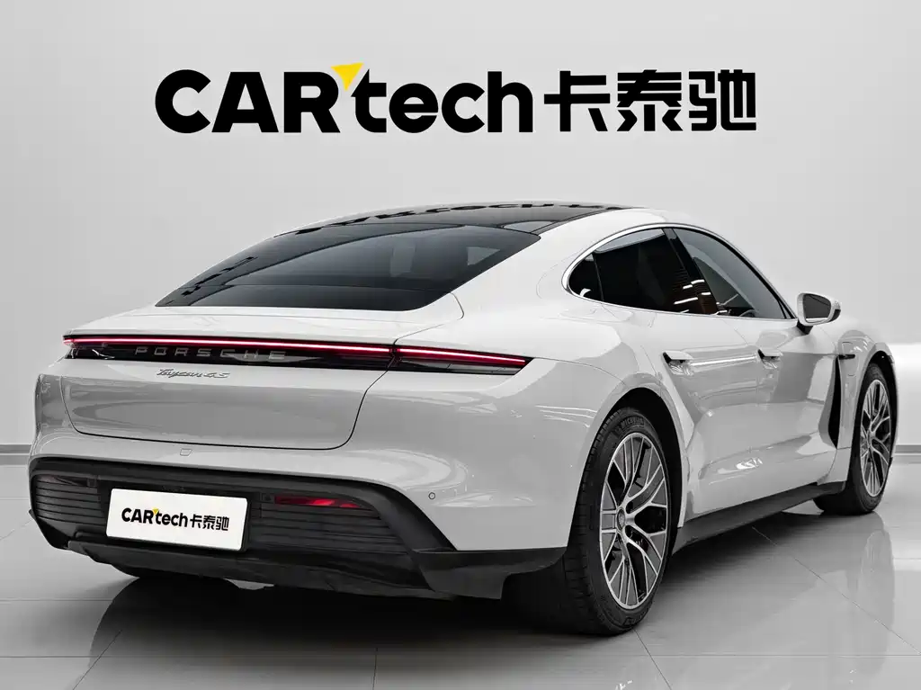 Porsche Taycan — миниатюра 6