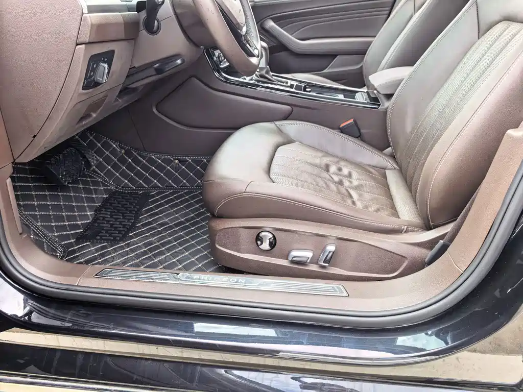 Volkswagen Phideon — миниатюра 7