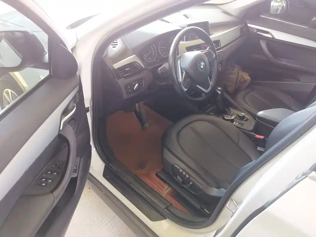 BMW X1 — миниатюра 16