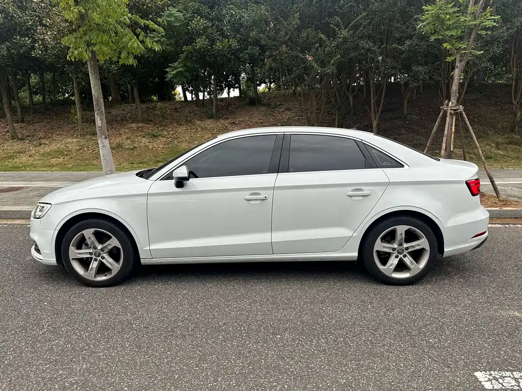 Audi A3 — миниатюра 8