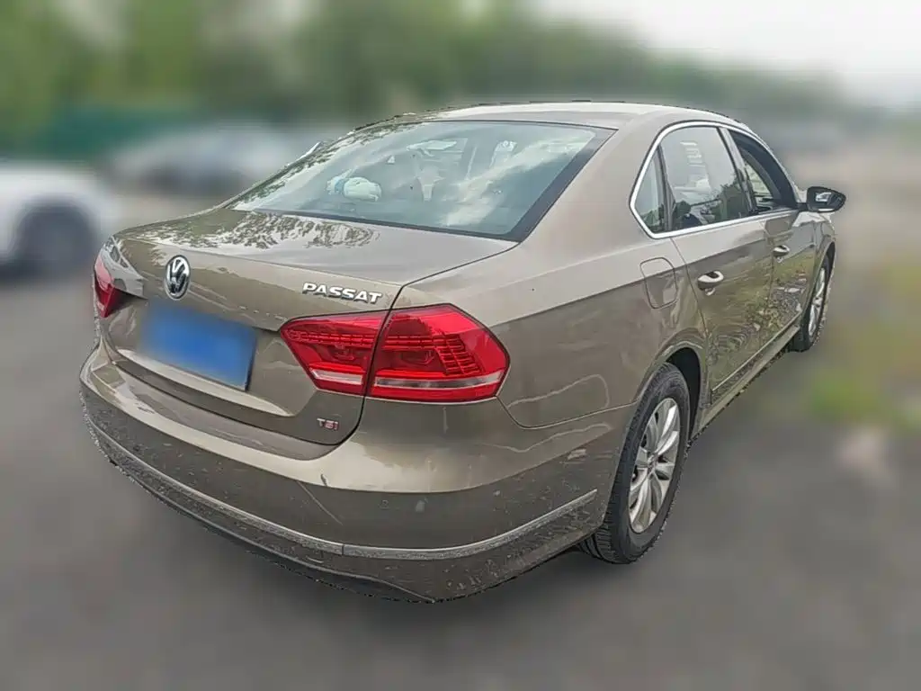 Volkswagen Passat — миниатюра 10