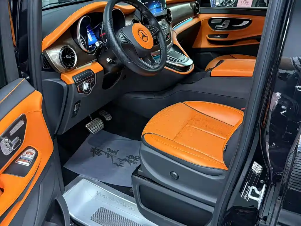 Mercedes-Benz V-Class — миниатюра 5