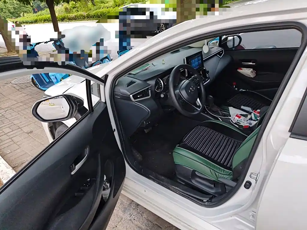 Toyota Corolla — миниатюра 12