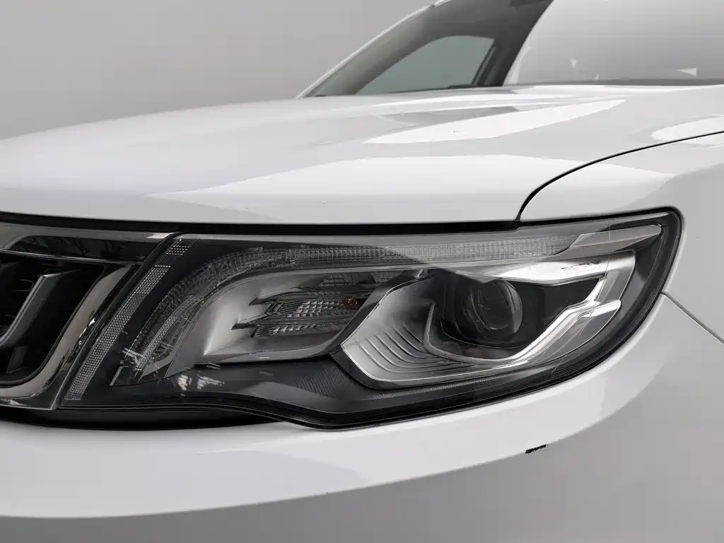 Geely Boyue — миниатюра 7