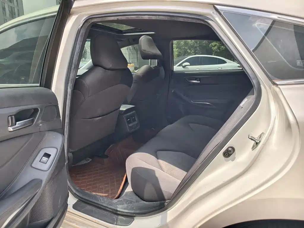 Toyota Avalon — миниатюра 16