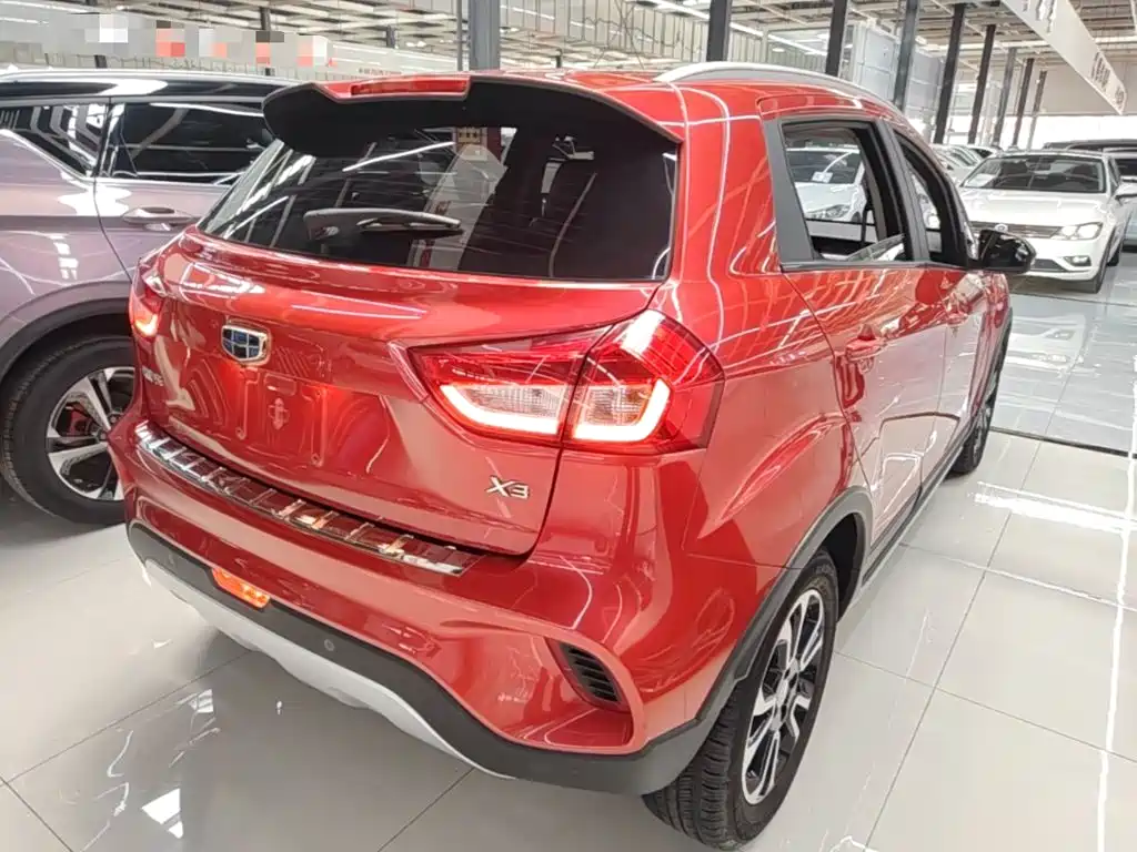 Geely Vision X3 — миниатюра 7