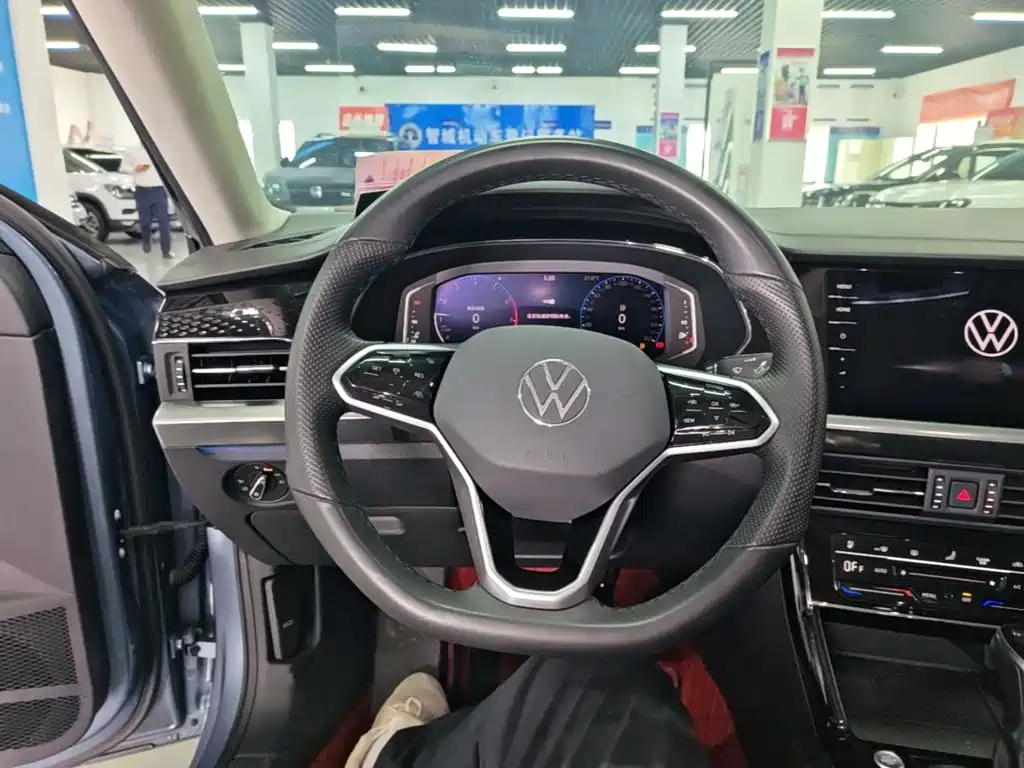 Volkswagen Passat — миниатюра 11