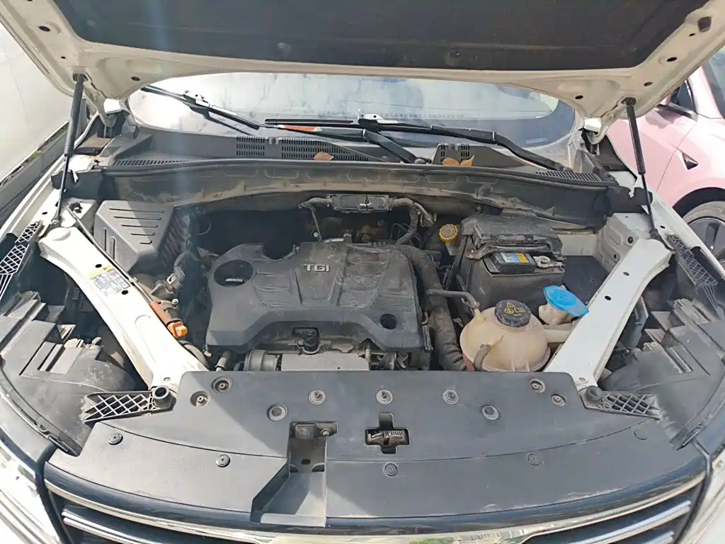 Roewe RX5 — миниатюра 17