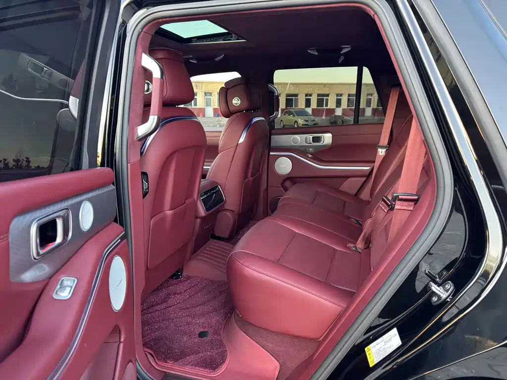 TANK TANK 700 NEW ENERGY