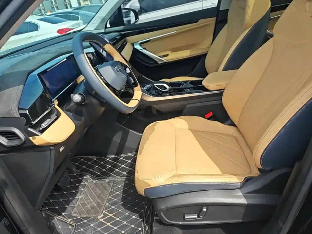 Geely Boyue L — миниатюра 15